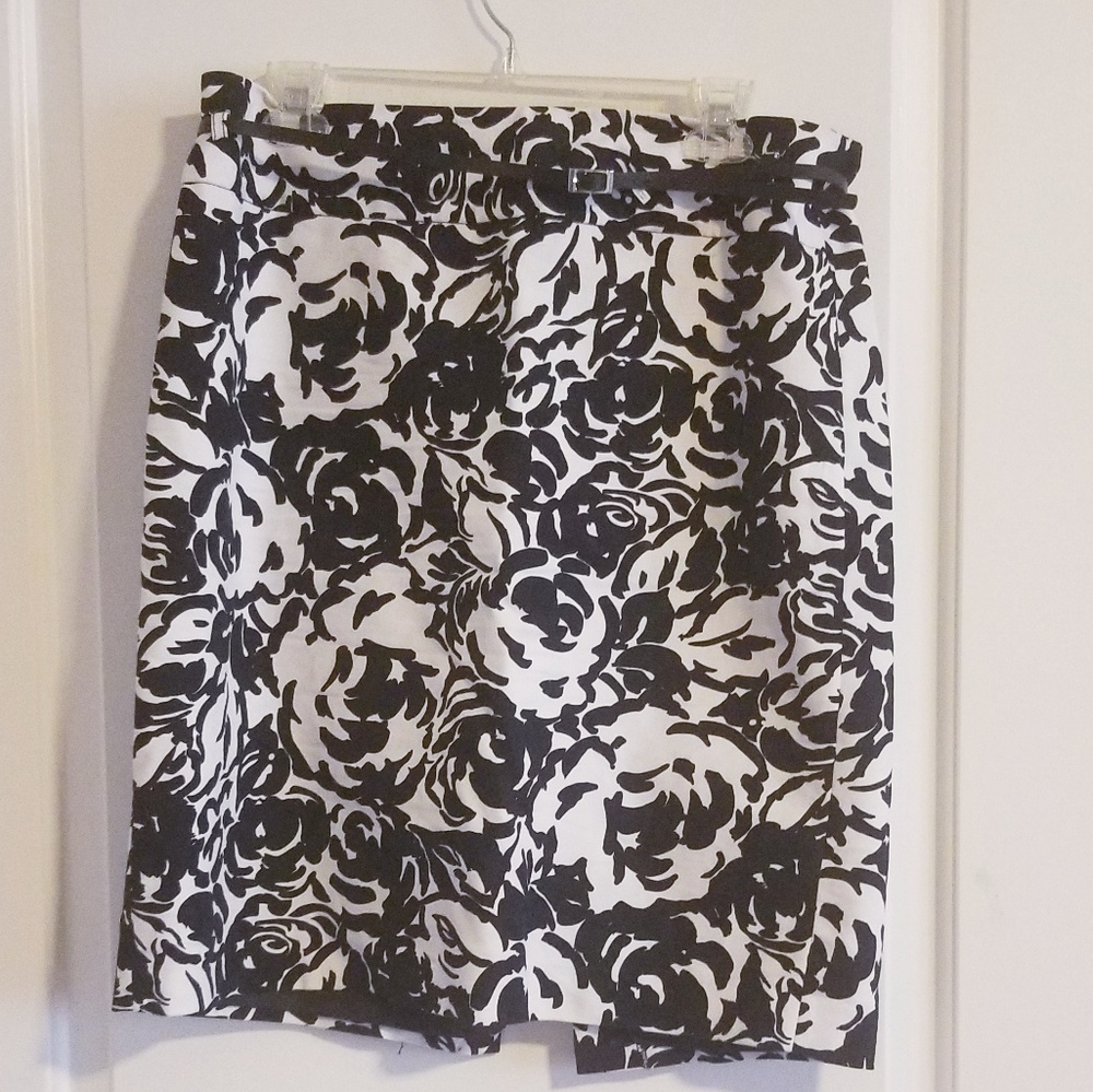 Liz Claiborne pencil skirt